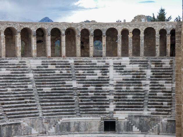 Je raakt niet uitgekeken in Aspendos: de befaamde geluidsbogen