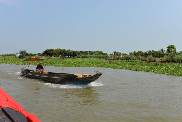 Doen: steek met de boot de Mekong over en kruis zo de grens tussen Vietnam en Cambodja