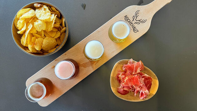 Laatste etappe dus een lunch in stijl bij de bierbrouwerij van Rochehaut