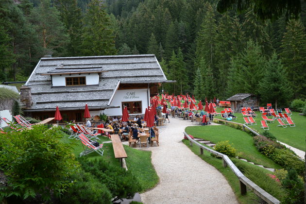 Caf\u00e9 Val d`Anna is de leukste berghut voor gezinnen met kinderen
