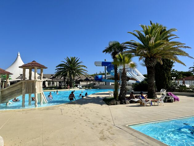 Strand \u00e9n zwembad: de ideale combinatie