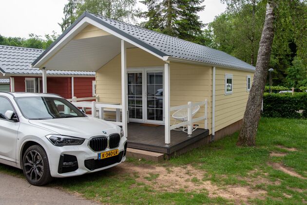 Je kunt er overnachten in een comfortabele lodge