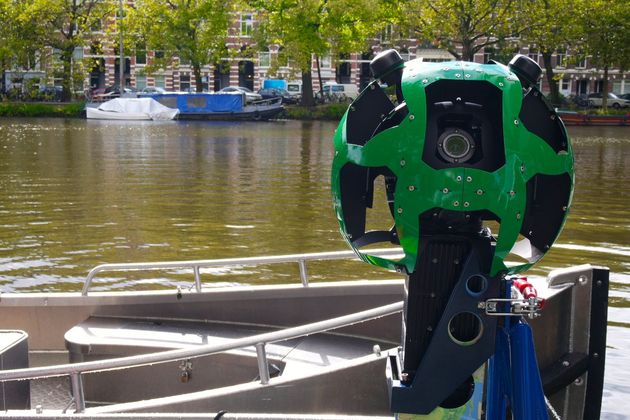 De Canal View Trekker met 15 camera`s