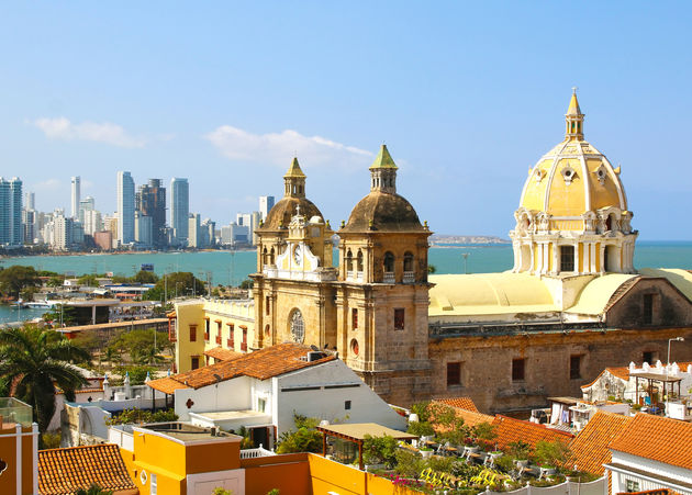 Historische gebouwen in het centrum van Cartagena\u00a9 alexmillos - Fotolia