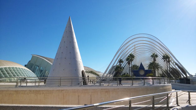 ciudad-de-las-artes-y-las-ciencias.jpeg