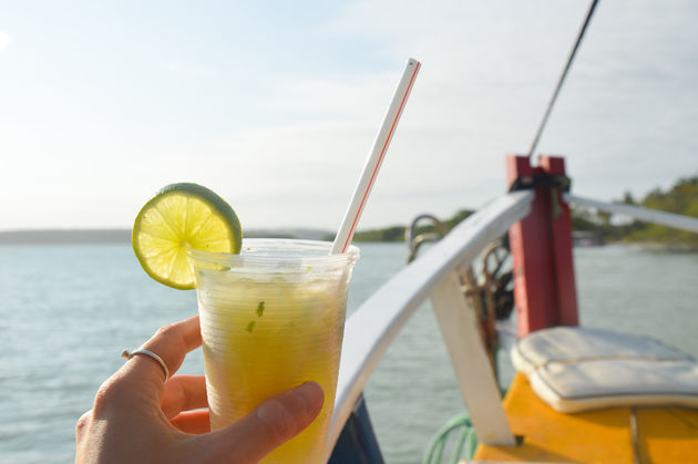 Cheers! Onbeperkt cocktails drinken op de boot van Solemio