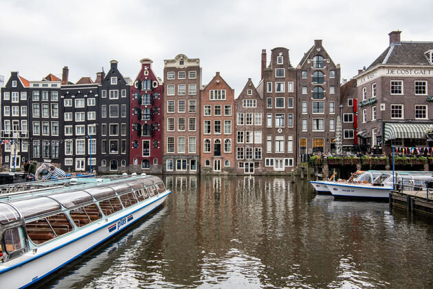 Huur een bootje en ontdek Amsterdam vanaf het water