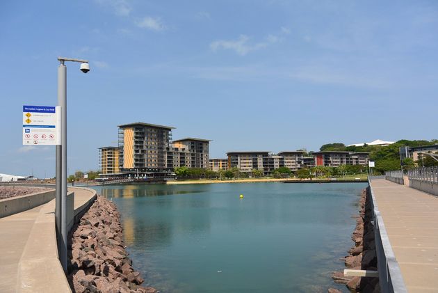 Zwemmen in Darwin in de zee is gevaarlijk, behalve in Darwin Waterfront