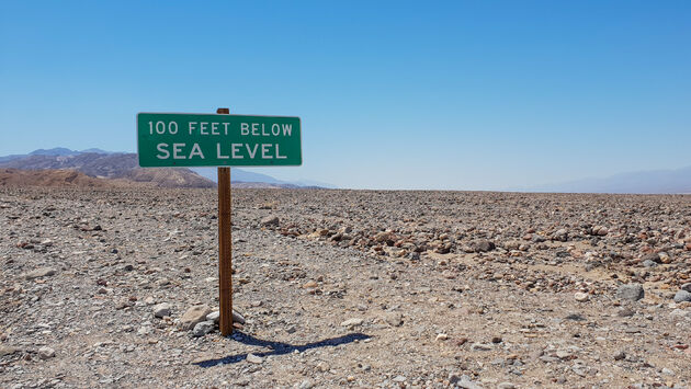Het eindeloze, bloedhete landschap van Death Valley