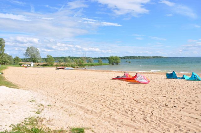 Het strand van Lac D`Orient