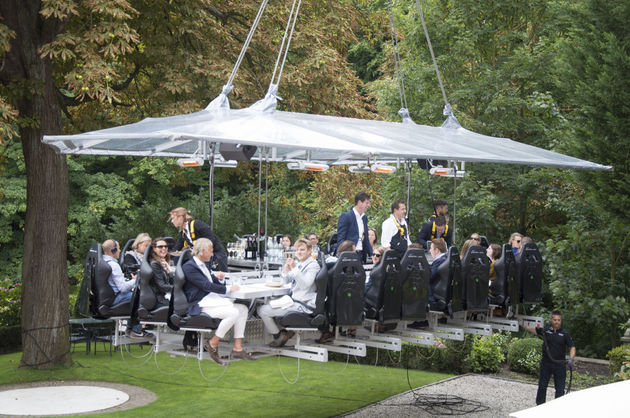 <i>Ready for take off: het hele plateau gaat de lucht in!</i>