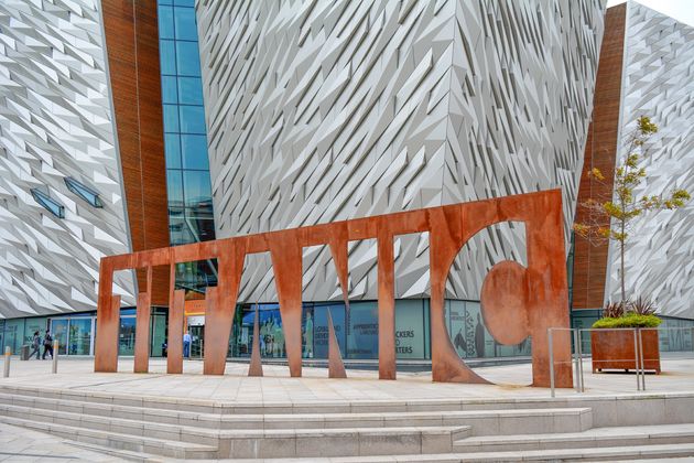 Het Titanic Museum in Belfast moet je gezien hebben, hier werd de Titanic ooit gebouwd