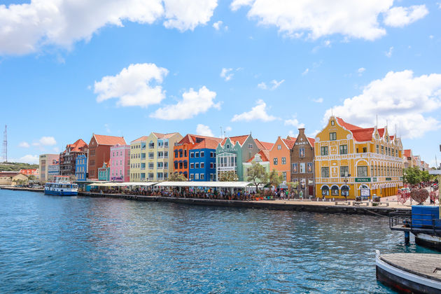 De kleurrijke huisjes van Willemstad