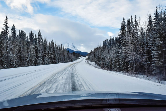 Icefields Parkway in de winter