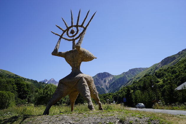 Hooikunst langs de route naar Valloire