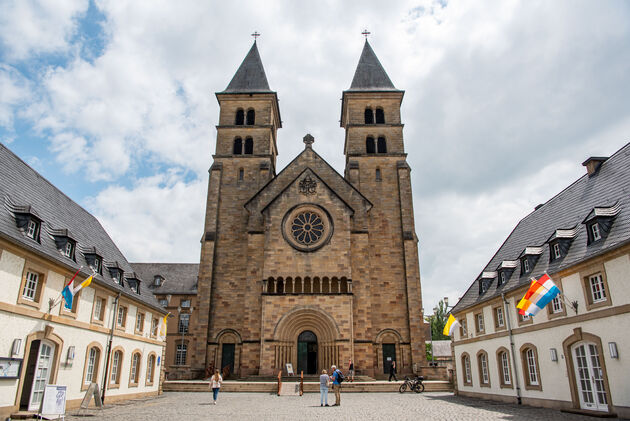 De imposante abdij van Echternach