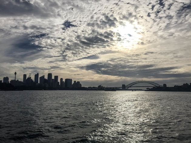 Het uitzicht vanaf de ferry van Manly bij zonsondergang, zo mooi!