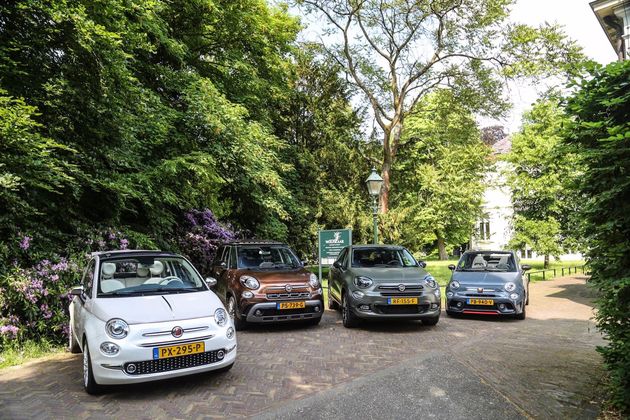 De Fiat 500-familie met van links naar rechts: de Fiat 500, 500L, 500X en Abarth 695