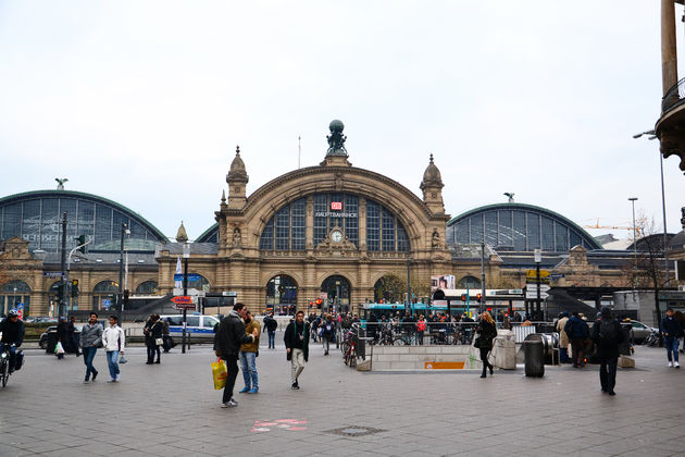 Aankomst in Frankfurt, tijd om de stad te verkennen