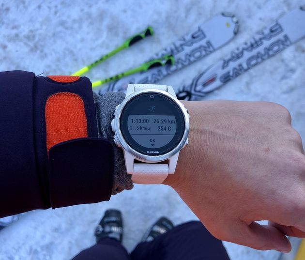 Meet alle activiteiten tijdens je hele wintersportvakantie met de Garmin Fenix 5S