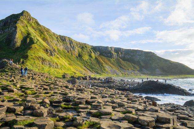 De Giant`s Causeway is h\u00e9t hoogtepunt van Noord-Ierland