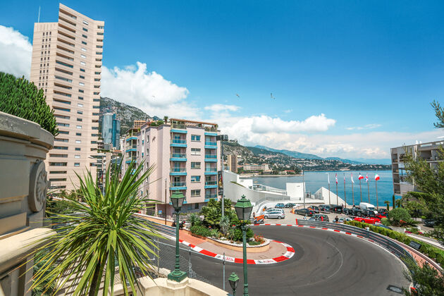 Rij zelf over het circuit van de Grand Prix van Monaco\u00a9 ValentinValkov - Adobe Stock