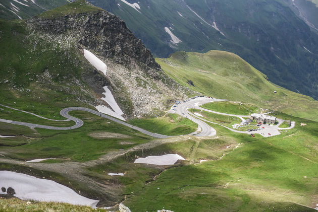 grossglockner-hochalpenstrasse-bochten.jpeg