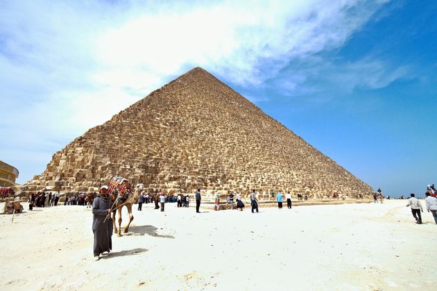 Het is altijd druk bij de Grote Piramide van Gizeh