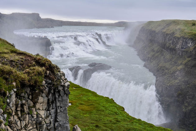 Gullfoss is een van de mooiste watervallen van IJsland, onderdeel van de Golden Circle