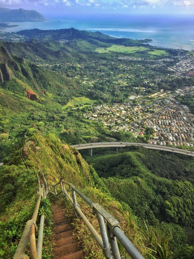 haiku-stairs-oahu.jpeg