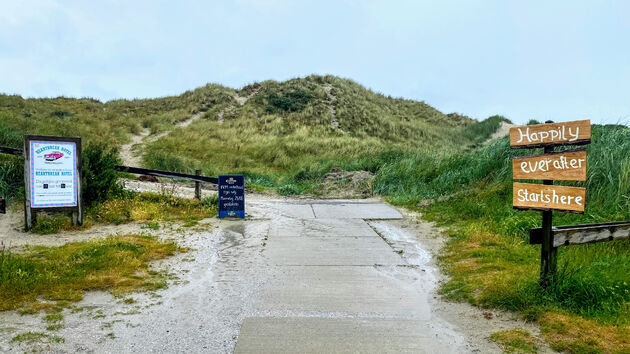 Terschelling, het geluk start hier vinden de eilandbewoners