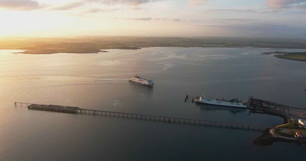 Holyhead is een van de drukte havenplaatsen van het Verenigd Koninkrijk