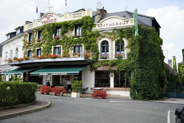 Hotel de France in Chartre sur le Loir