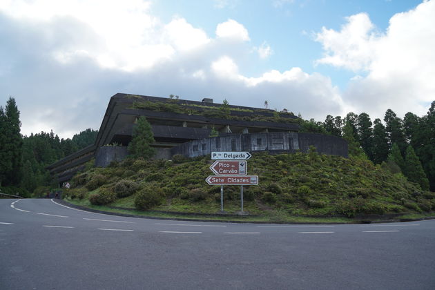 De weg naar Sete Cidades