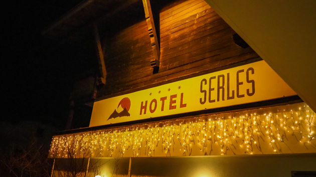 hotel-serles.jpeg