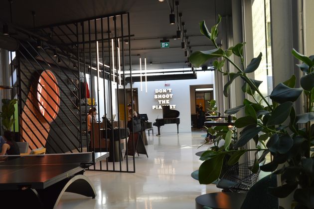 hotellobby-student-hotel.jpeg