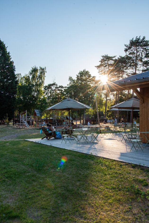 Genieten van lange zomeravonden op het terras