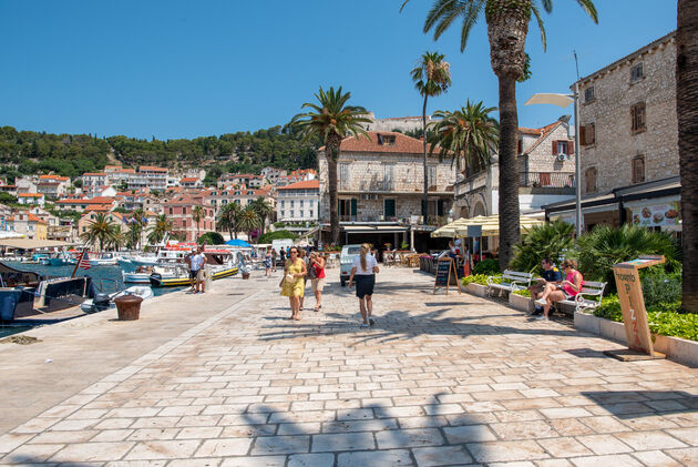 hvar-town-1.jpeg