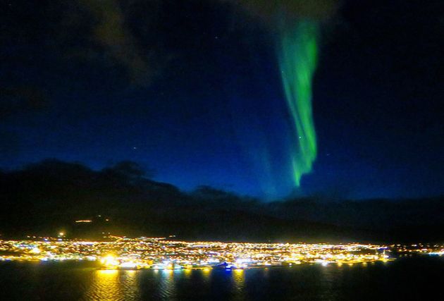 Het noorderlicht boven Akureyri. Foto credits: <a href=\