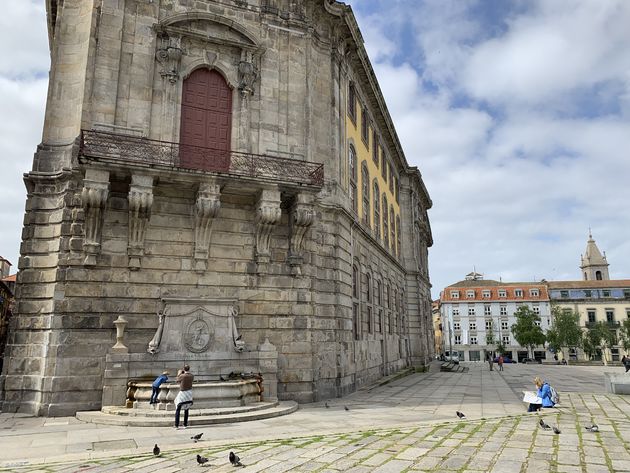 Heb jij al zin gekregen in een reis naar Porto? Waar wacht je nog op? Boek `m nu!