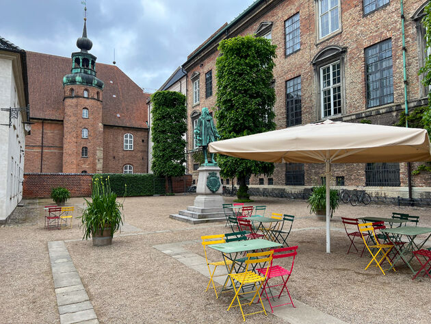 ingang-bibliotheektuin-kopenhagen