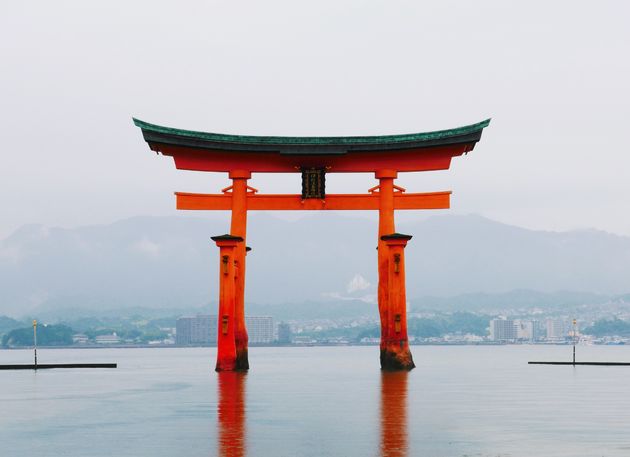 itsukushima-jinja-miyajima.jpeg