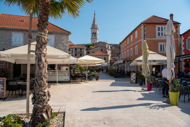 jelsa-hvar-1.jpeg