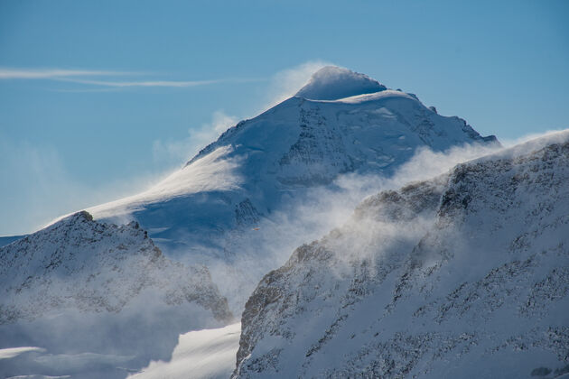 Wat een mooi winters uitzicht op 4.158 meter hoogte