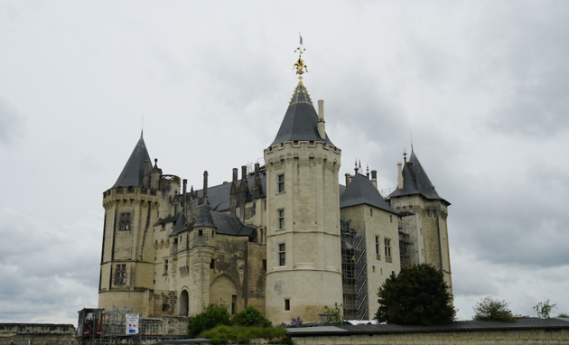 De grootste toeristische trekpleister van de stad, het Ch\u00e2teau de Saumur