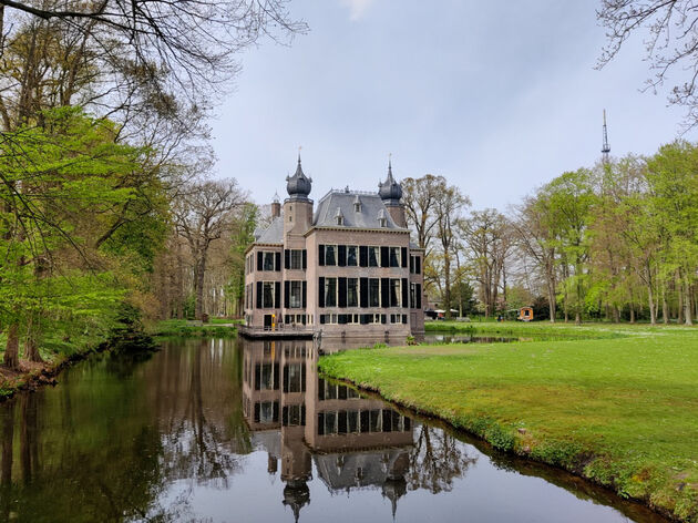 Landgoed Kasteel Oud-Poelgeest is een sprookjesachtige omgeving