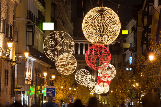In heel Spanje vind je mooie kerstverlichting, zoals hier in Madrid