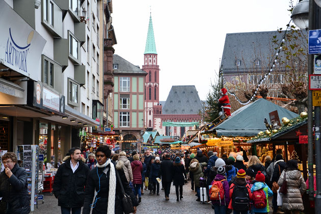 En daar is het eerste gedeelte van de kerstmarkt al!