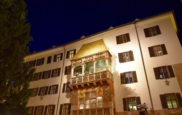 kerstmarkt-innsbruck-gouden-dak.jpeg