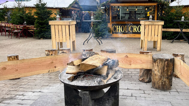 Het vroege begin van de kerstmarkt in Louvain la Neuve.